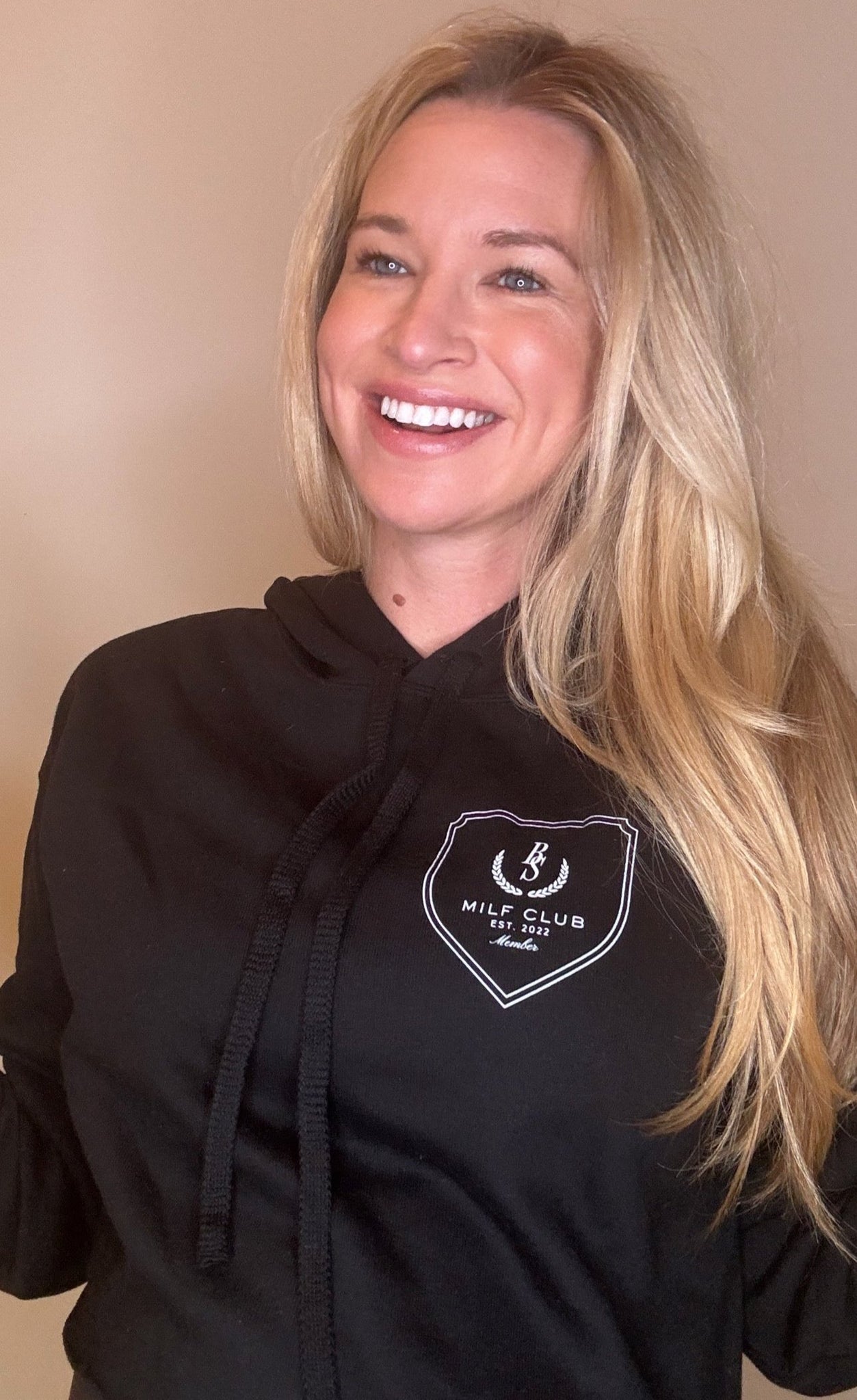 Bottle Service Crest Crop Hoodie